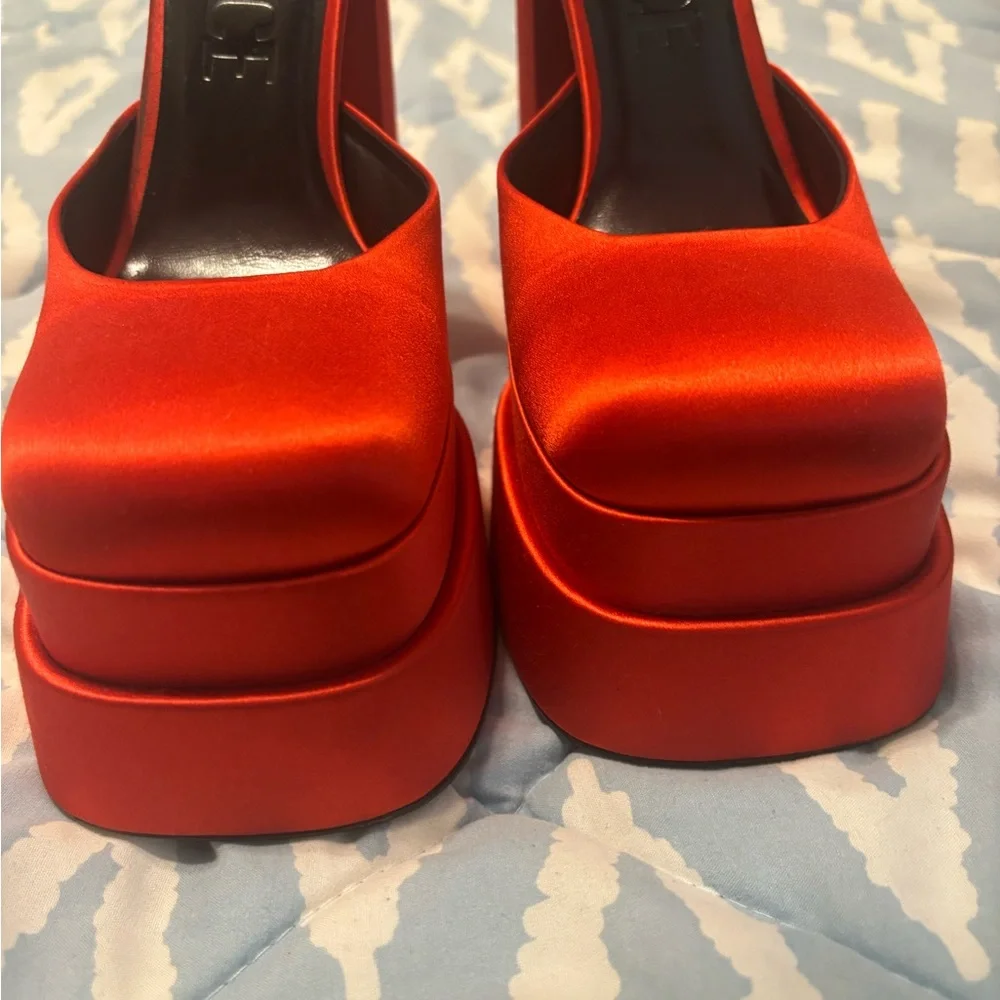 Versace Medusa Aevitas Platform Heels - Red